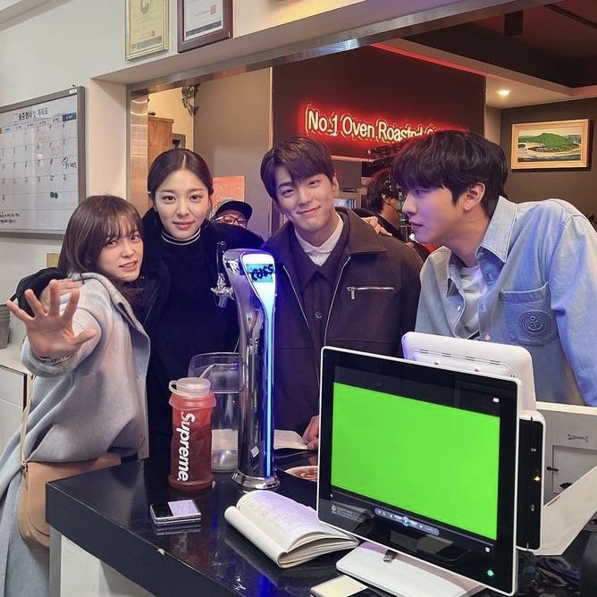 ──  ᖯυꜱꪱ๋იᧉꜱꜱ 𝗉rᨣ𝗉ᨣꜱɑꙆ. ☆ thumbnail