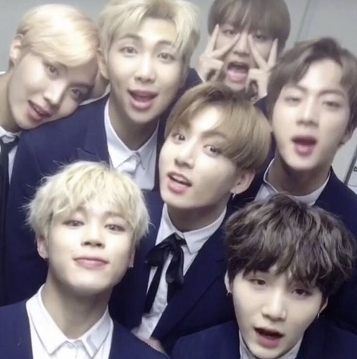 ──  ᖯɑიց𝗍ɑი. ☆ thumbnail