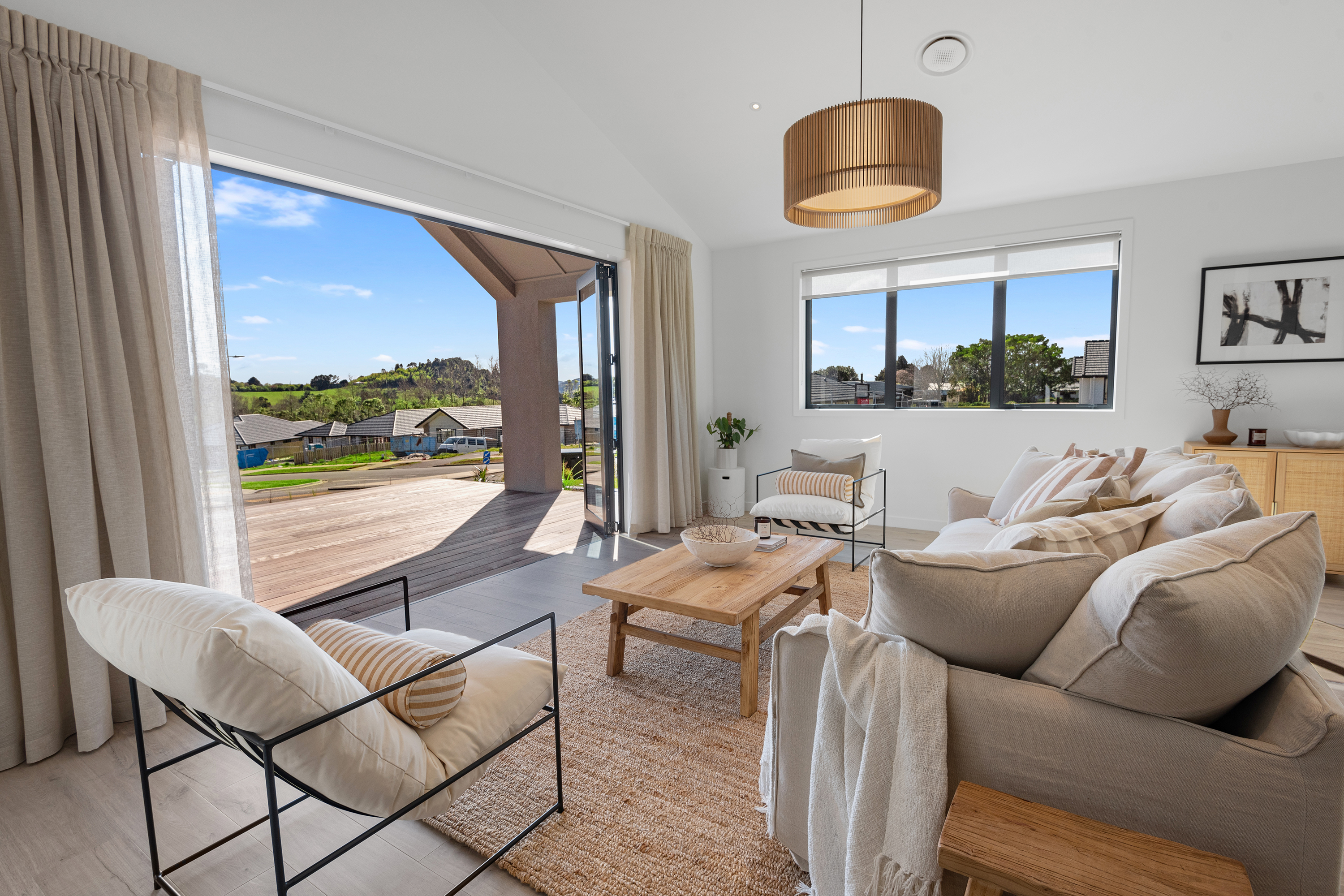 Living Room thumbnail