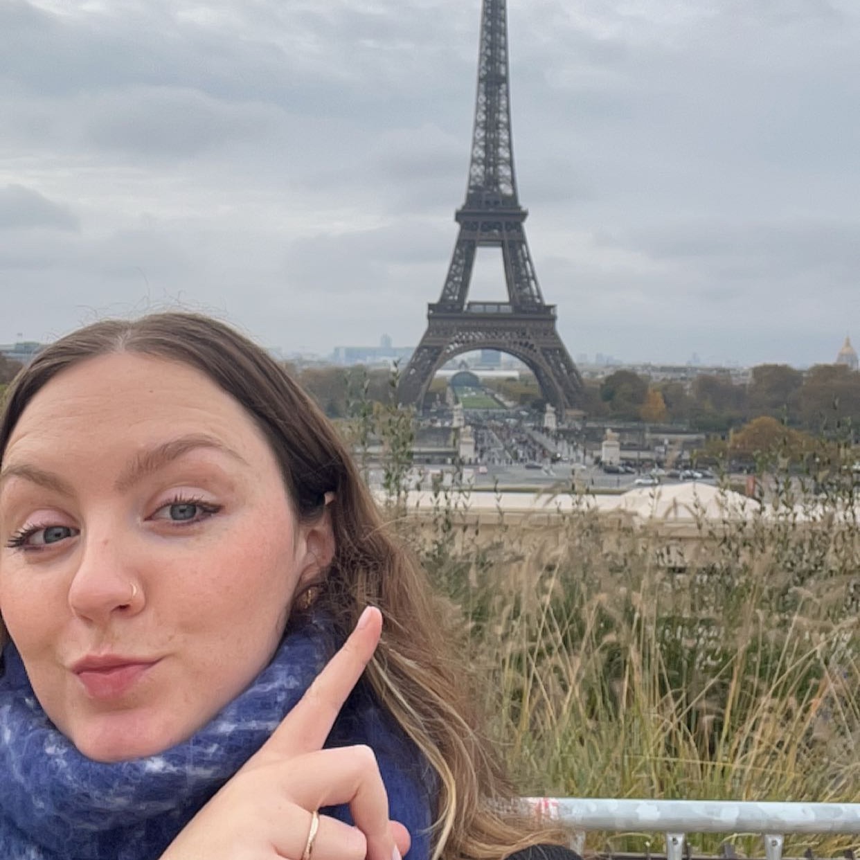 ART TRAVEL GUIDE: Paris thumbnail