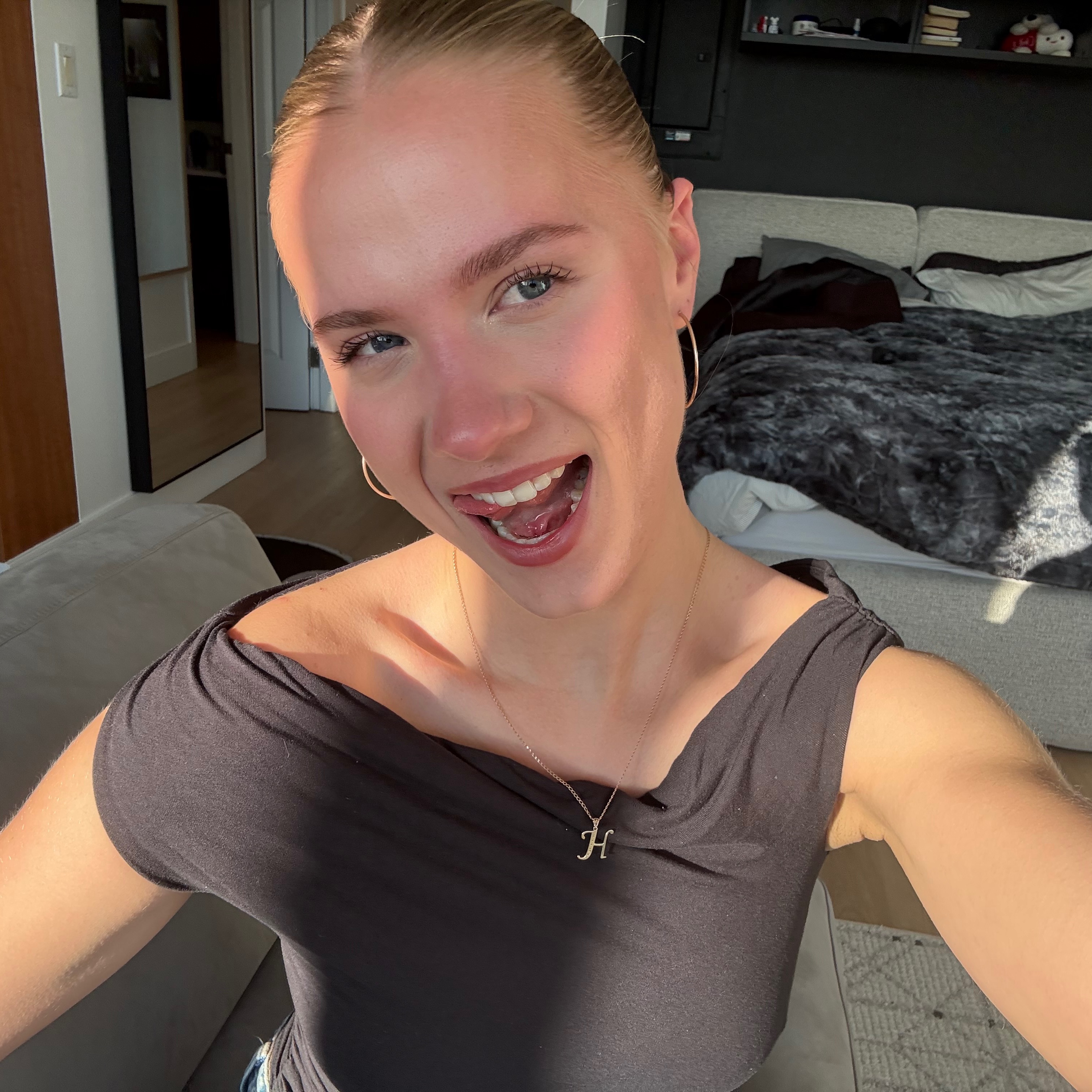 TikTok - @itswithmay thumbnail