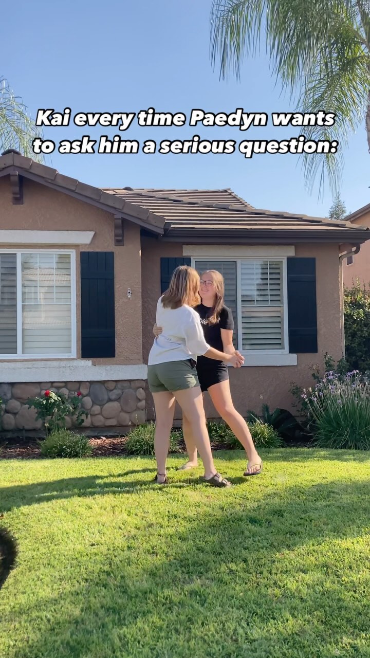 DANCING KING 🕺

tell me i’m wrong… you can’t. 🙂‍↔️🤚

🏷️
#bookstagram #kaiazer #paedyngray #laurenroberts @laurenrobertsl