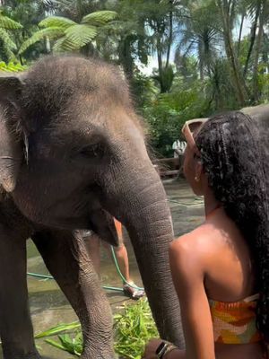 Day 3 of exploring Bali — I’m losing track of the days. 😂🇮🇩 #solotravel #grouptrip #travelgroup #trovatrip #bali #blacki