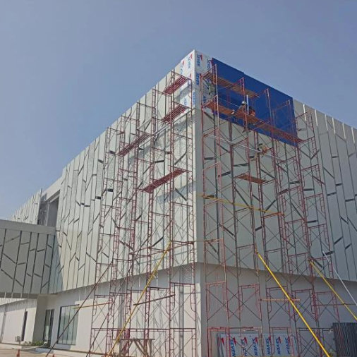 Data Center  Email sani@jakonstruksindo.com thumbnail