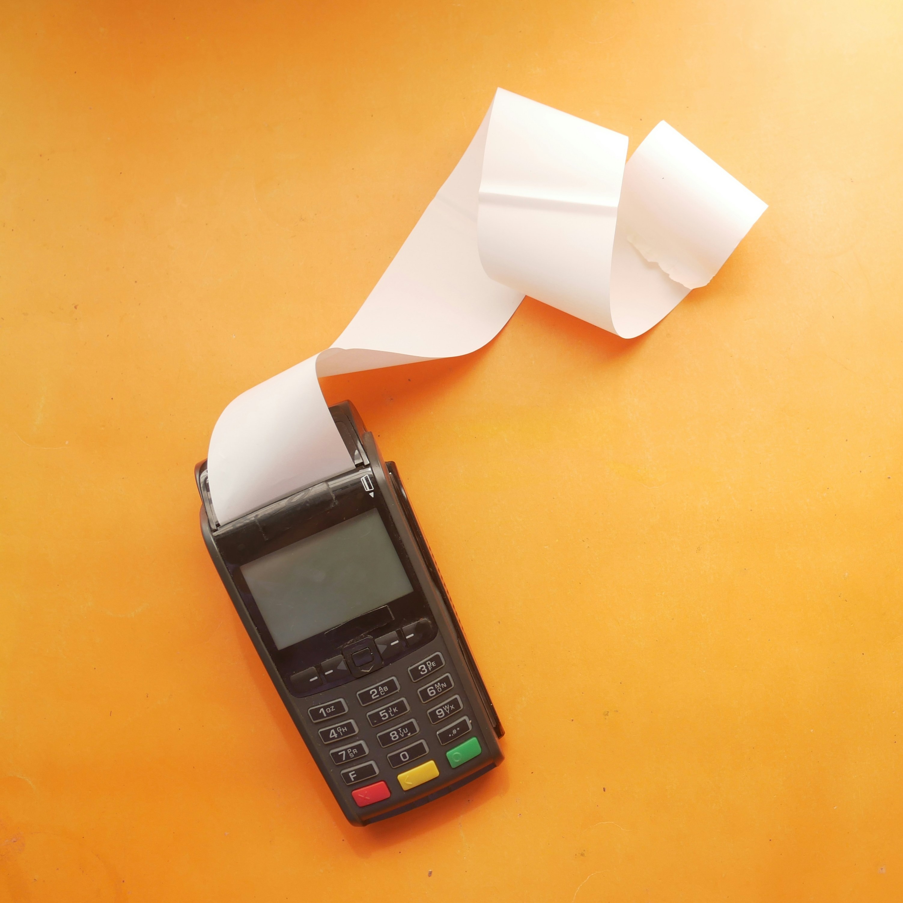 How financial advisers charge thumbnail