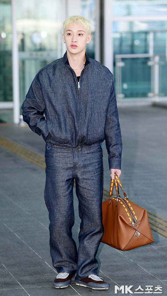 스키즈 방찬 ‘귀공자 비주얼’ [MK포토] - MK스포츠 thumbnail