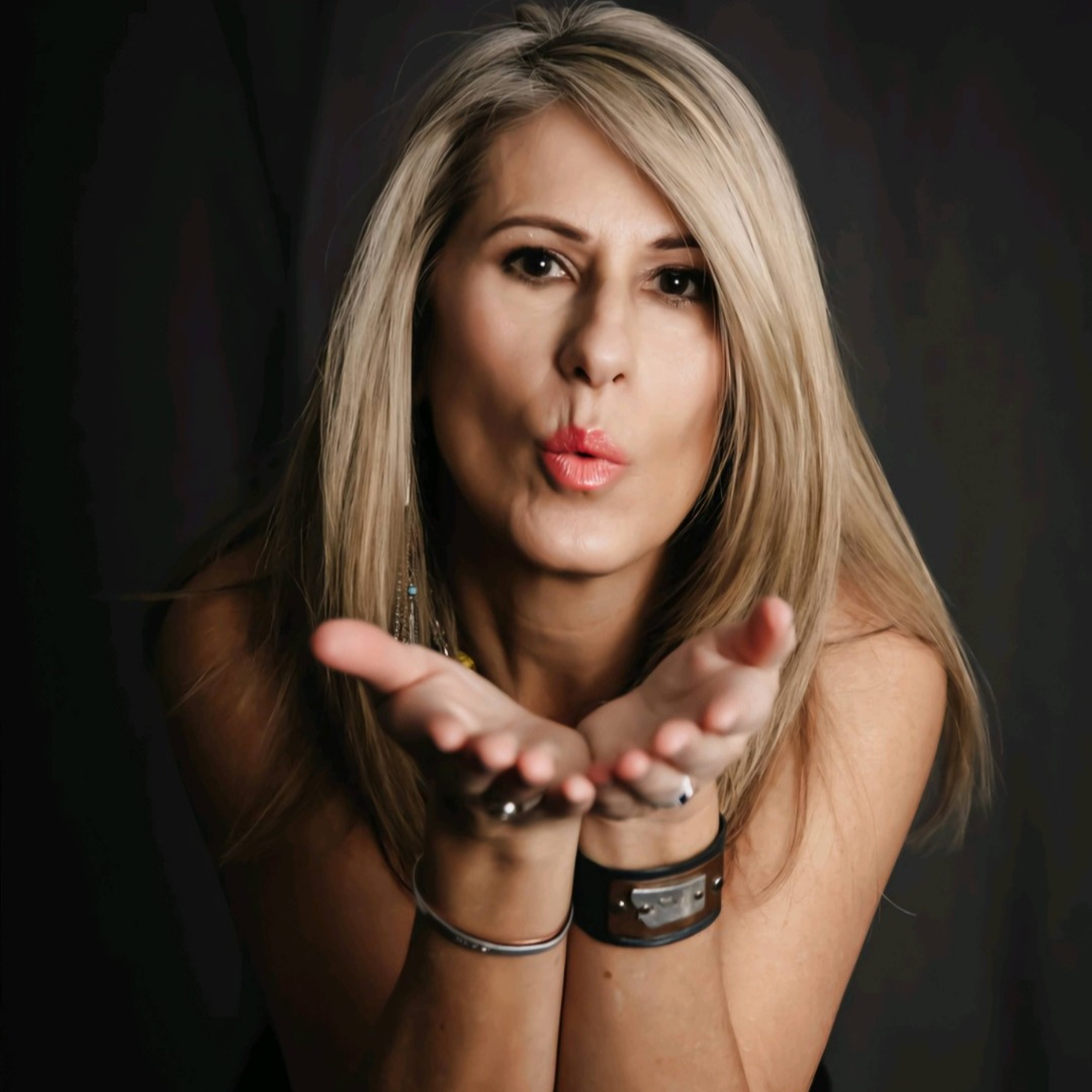 About Toni Thomas thumbnail