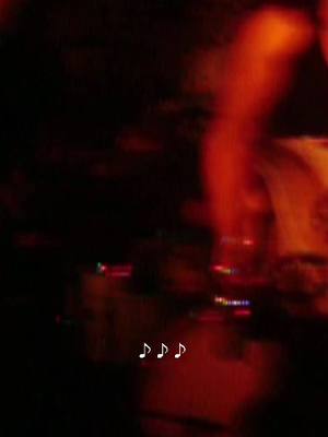 “YOU MADE MY NIPPLES HARD!” —actual crowd review 😉 Right after that, we debuted a sneak peek of our new track “Entre Tus