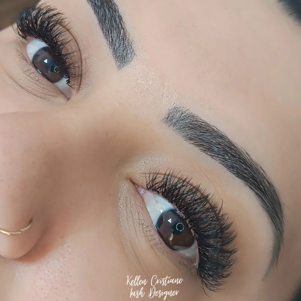 Que olhar incrível
Coisa mais linda !!

·
·
·
#cilios #ciliosfioafio #ciliosdeboneca #ciliosperfeitos #lashes #ciliosded