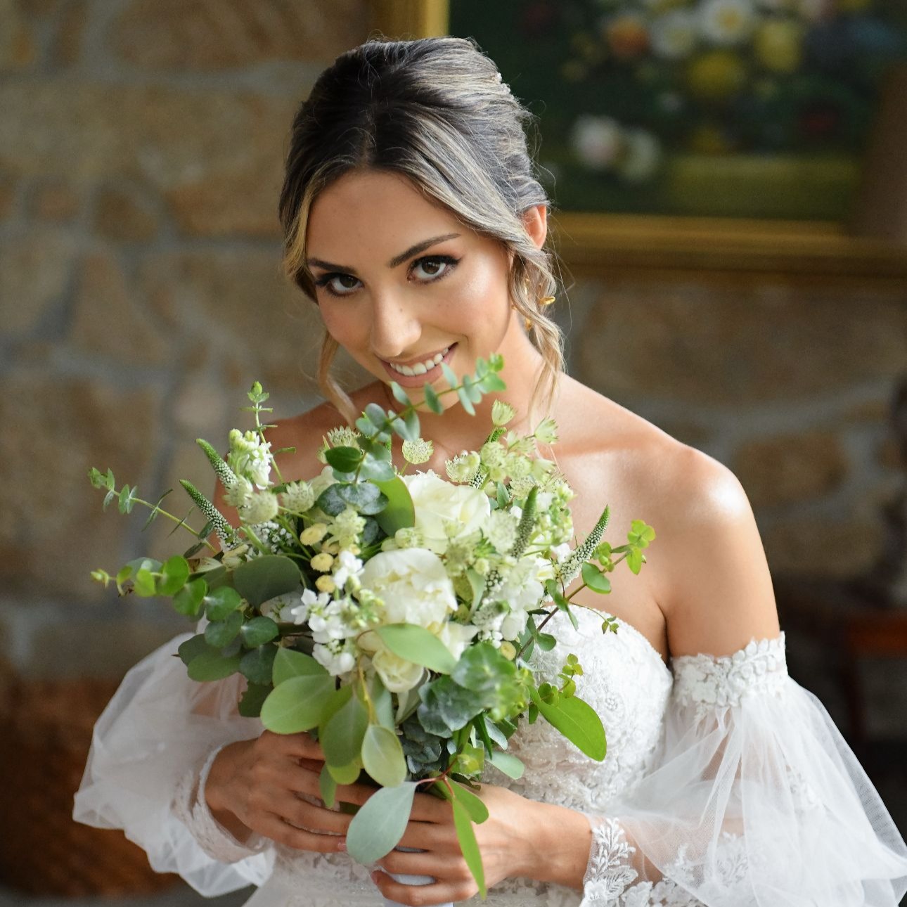 MAQUILHAGEM NOIVAS - SOB ORÇAMENTO thumbnail