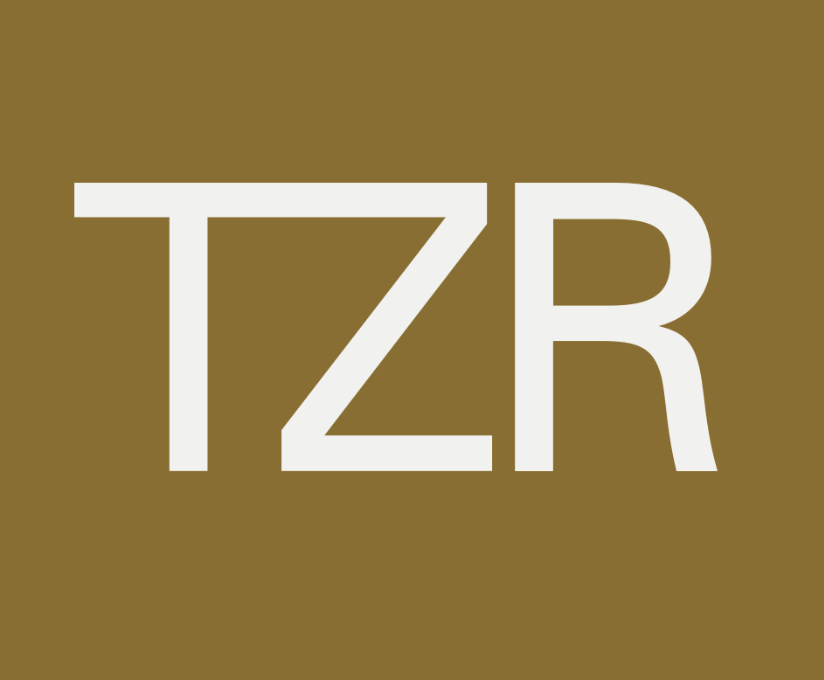 Candy's Outfits In 'Love & Death' Have So Many Hidden Meanings thumbnail