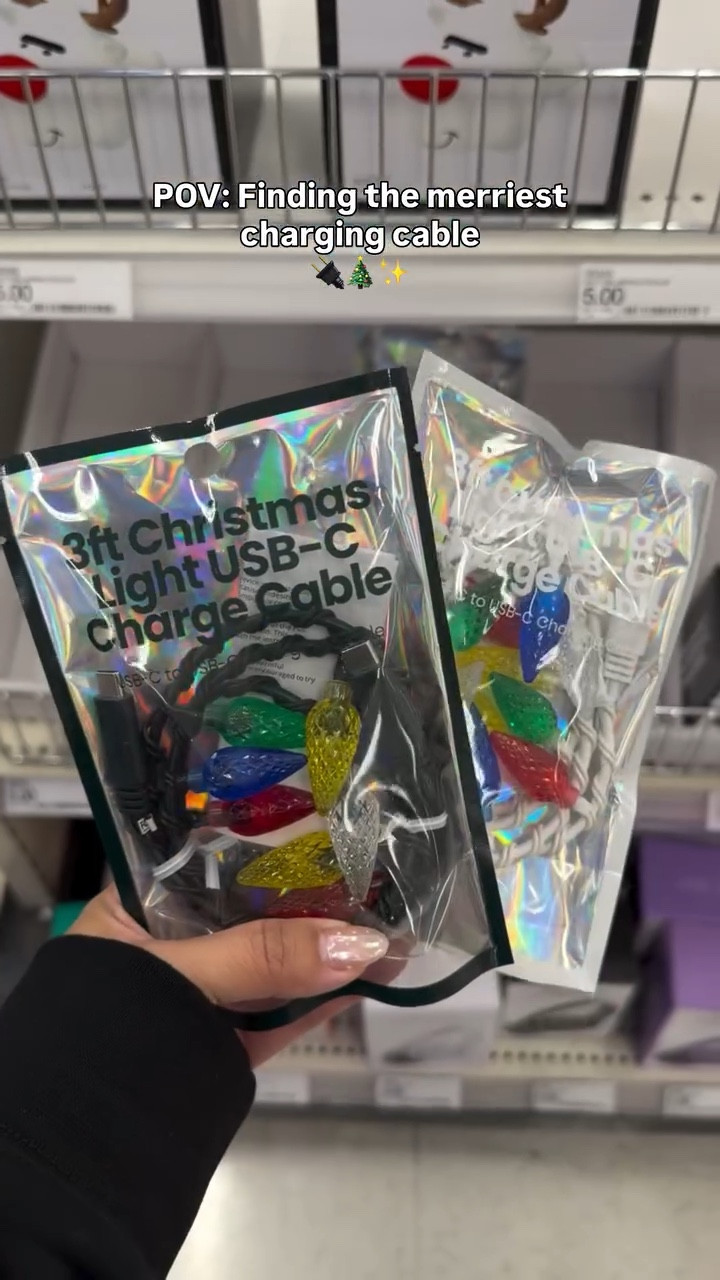 Christmas Light Charging Cable thumbnail