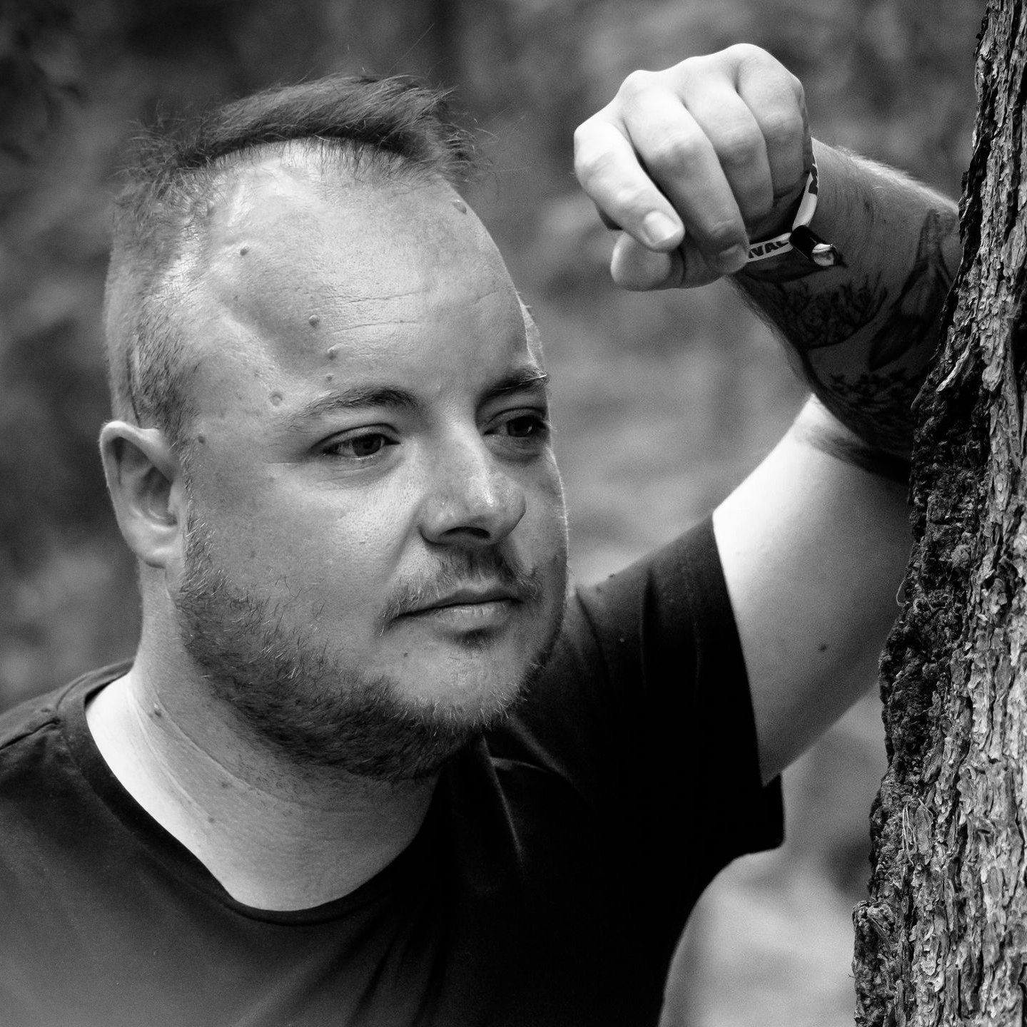 A propos de moi thumbnail