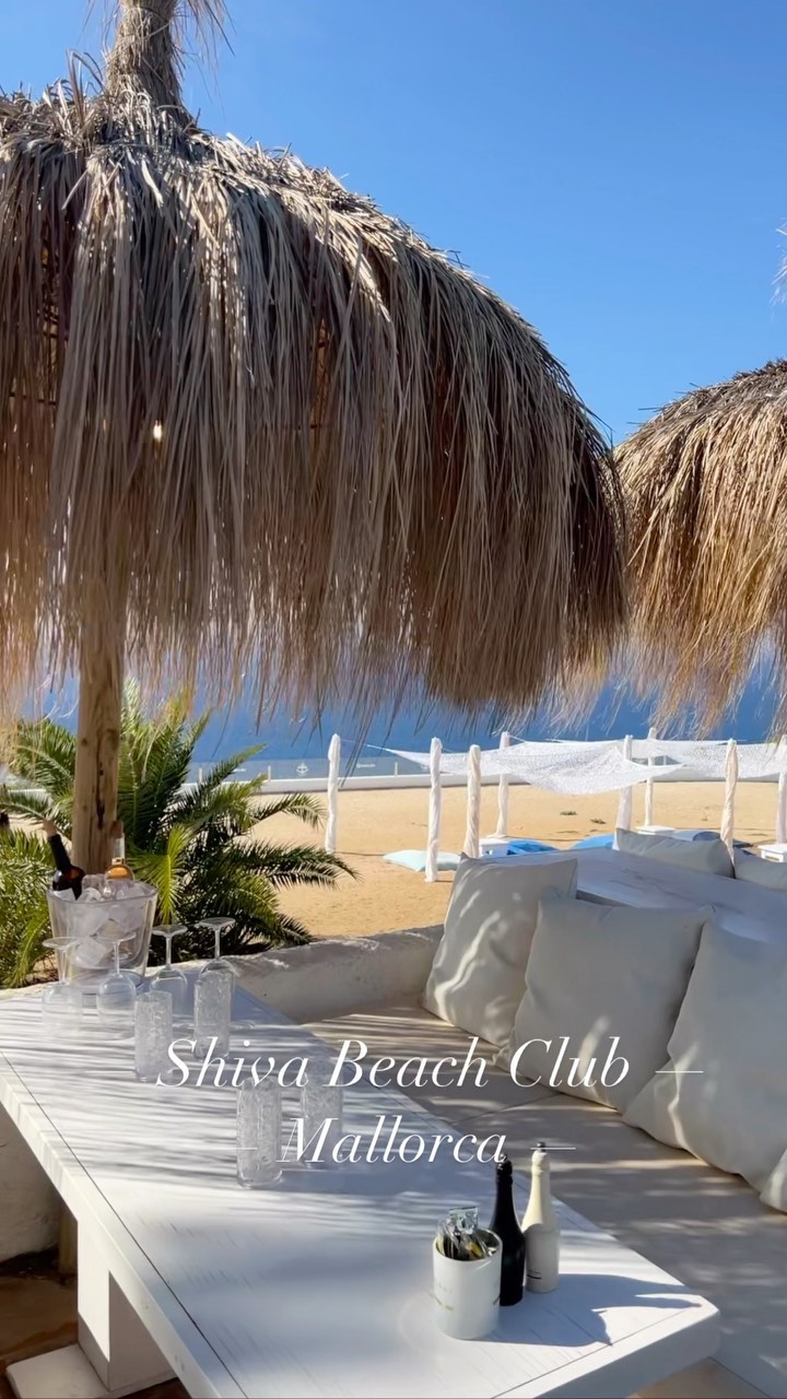 Gestern Abend waren wir mit dem ganzen Team im Shiva Beach Club! 🙌🏻 Was für eine Wahnsinns Location!!🤩 Der Ausblick war 