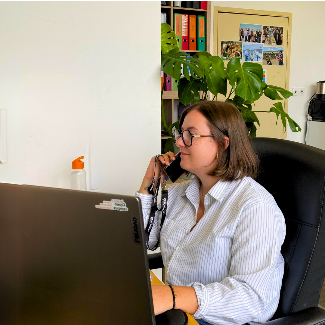 Une question ? Appelle-nous et construisons ensemble ton avenir thumbnail