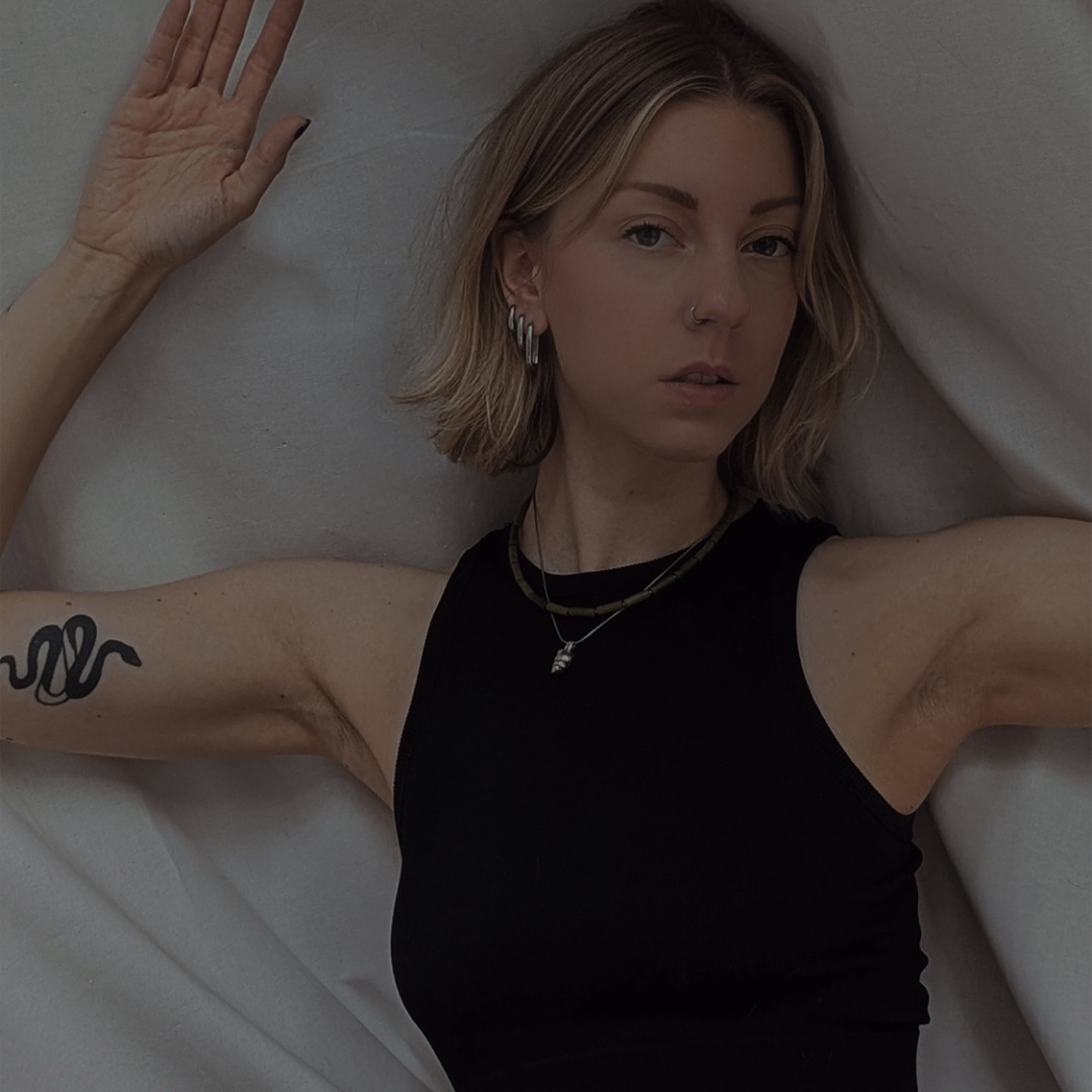 Hamburg | Kundalini Reiki Sound Bath ☯ Im Hama Studio ☯ Sa 29.03. um 18:00 Uhr thumbnail
