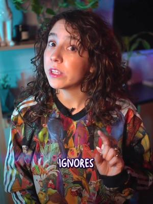 ¡Tu gato intenta decirte algo! - Cuando esta super feliz usa frecuencias bajas para comunicarse contigo - Cuando esta en