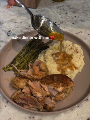 make an easy lazy girl dinner with me ♥️ I love an easy chicken recipe 🤭 cook on high for 4 hours or low for 6 chicken l