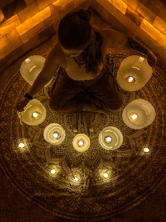 March 6th | Tavoos Spa in Glen Ellyn thumbnail