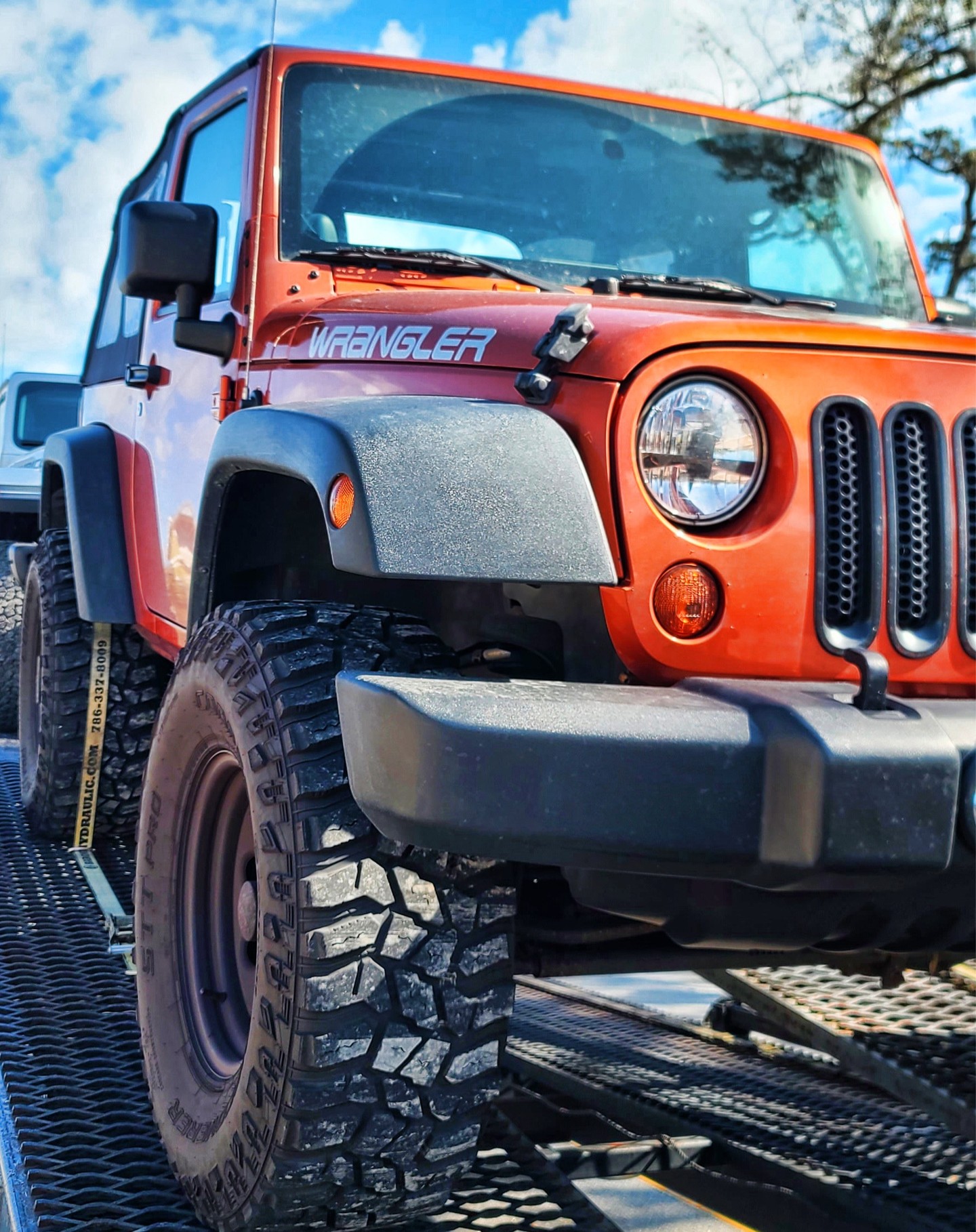 Mango Tango, you served us well for several years. Enjoy life in Florida!

#jeep #florida #wrangler #rubicon #jeeplife #