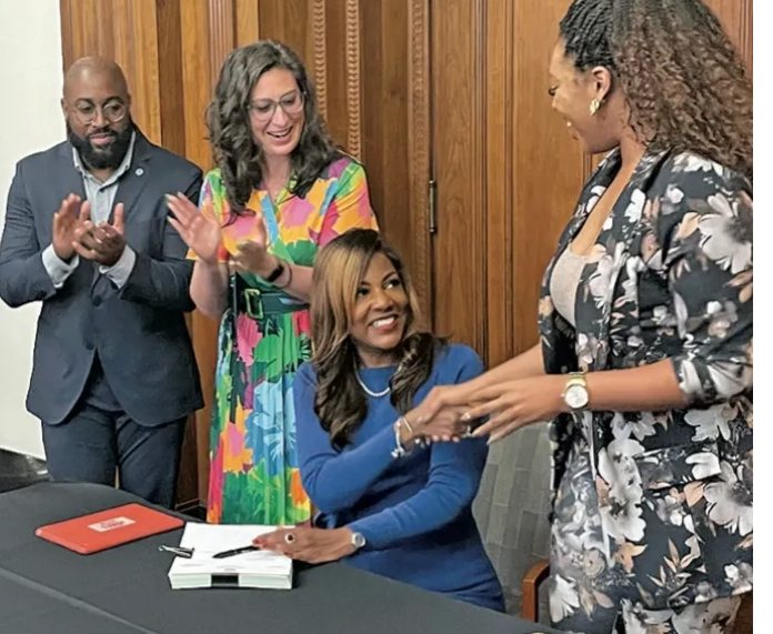 Mayor Jones and Ald. Sonnier show up for the unhoused! thumbnail