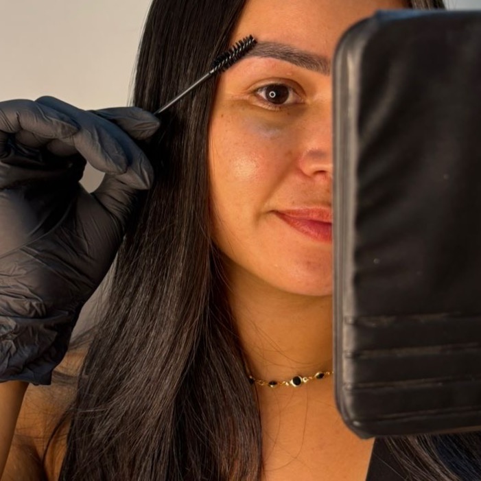 Cílios e Sobrancelhas  thumbnail