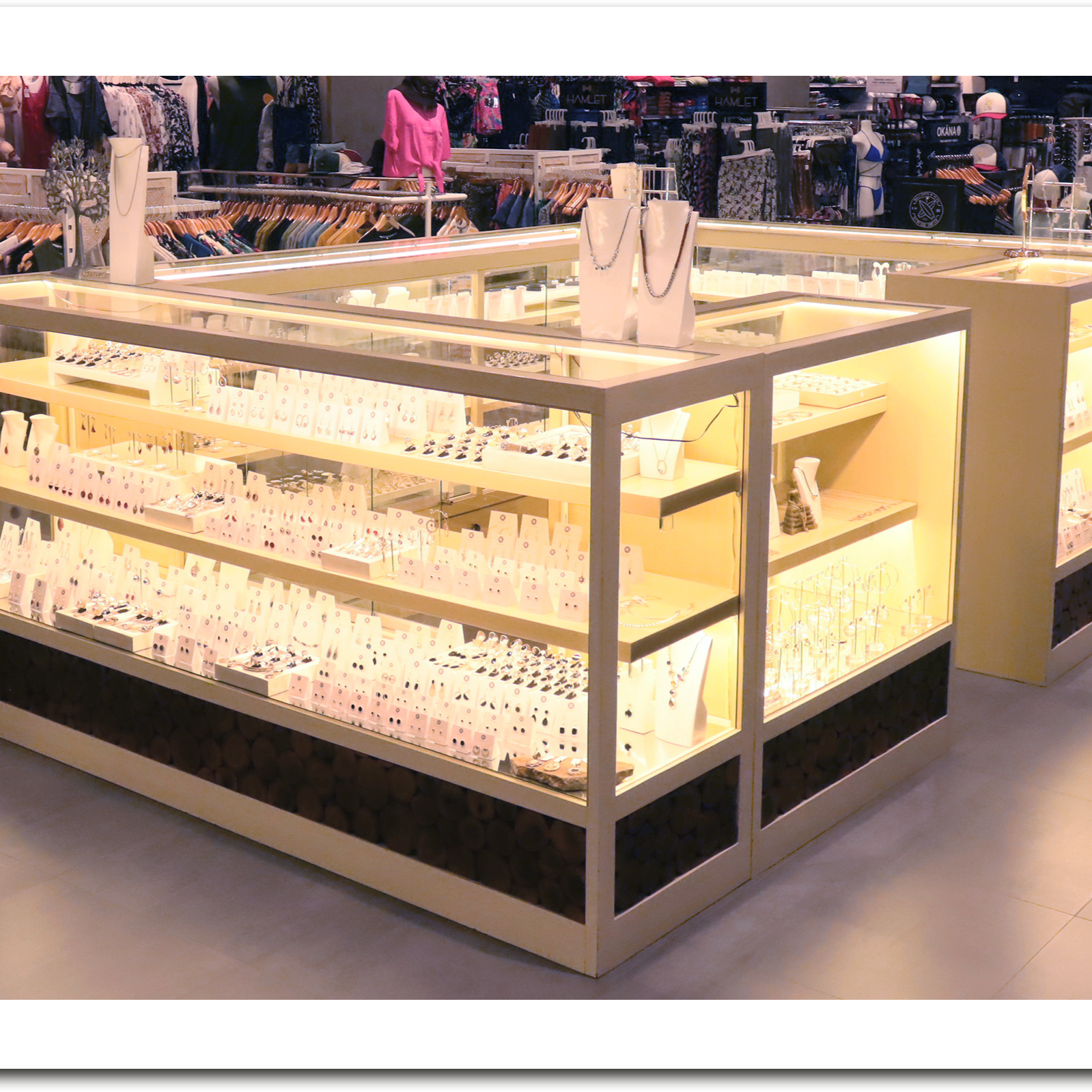 COUNTER 1 - BINTANG SEMINYAK thumbnail