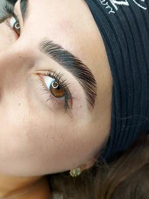 Tsc tsc tsc Brow Lamination é mesmo uma perfeição 😎😏 Me segue pra mais conteúdos assim           #sjriopreto #saojosedor