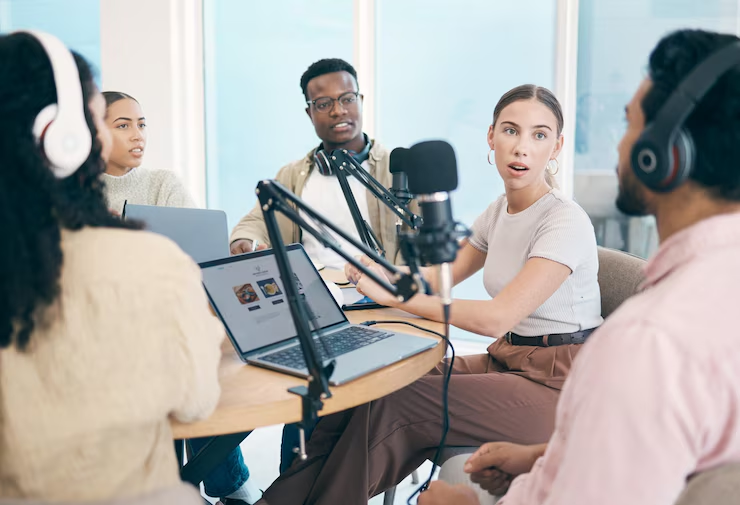 How a Mass Communication Course in Delhi Can Shape Your Media Career? thumbnail