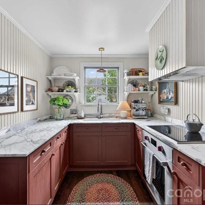 Charlotte, NC $599,000 thumbnail