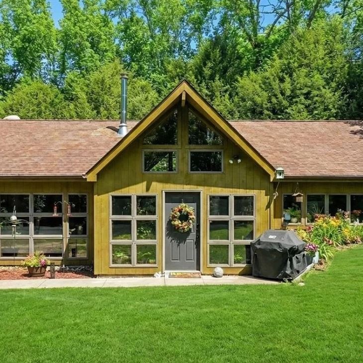 Lisbon, CT $330,000 thumbnail