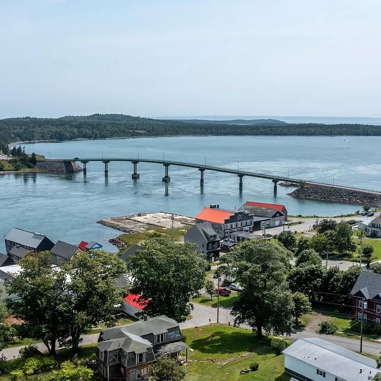 Lubec, ME $259,000 thumbnail