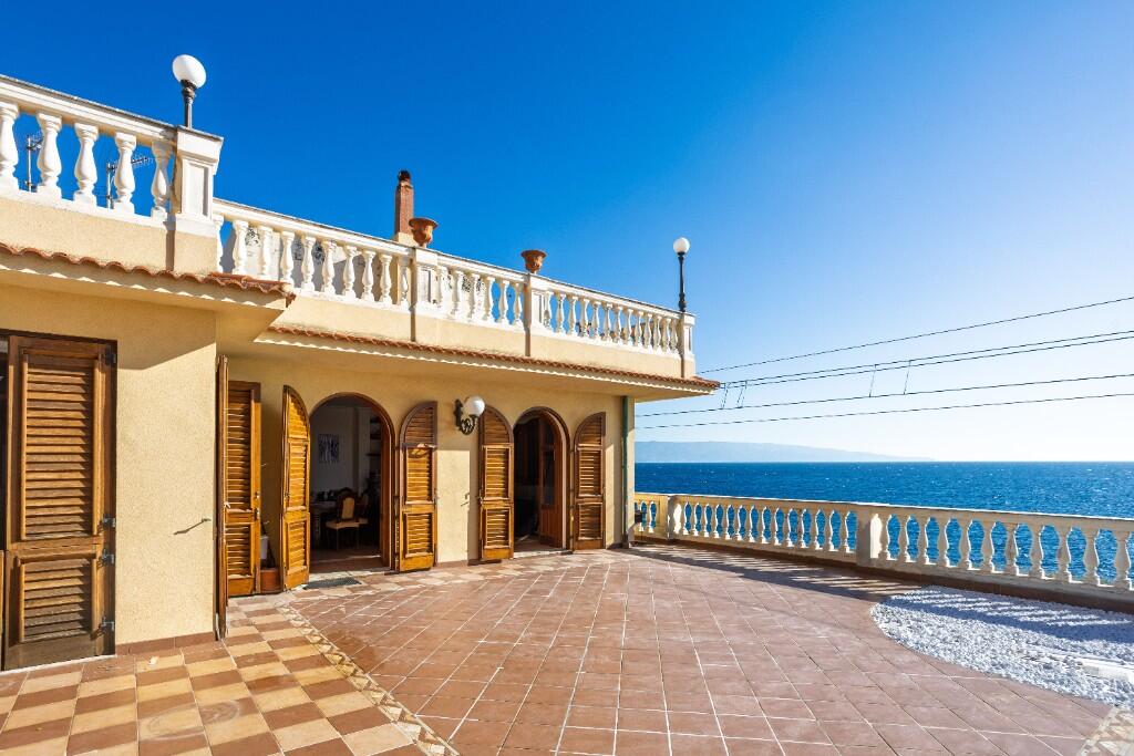 Scaletta Zanclea, Sicily, Italy - €385,000 thumbnail