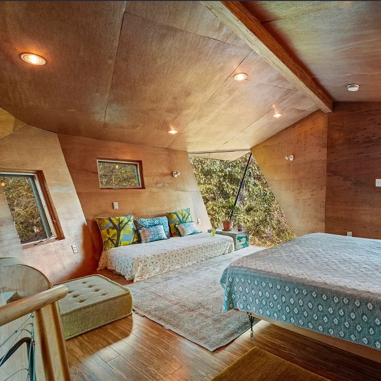 East Haven, CT $515,000 thumbnail