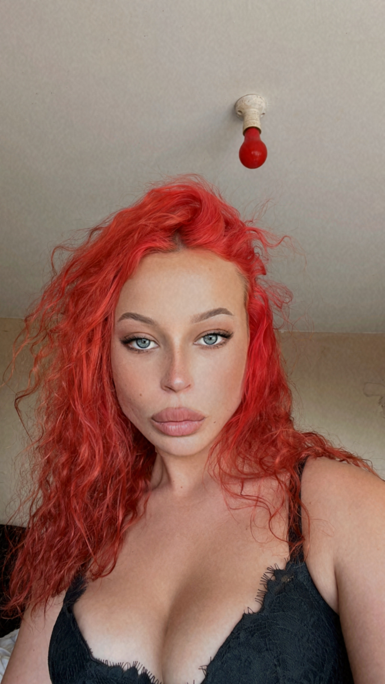 Olivia Yeoman — Bio Site