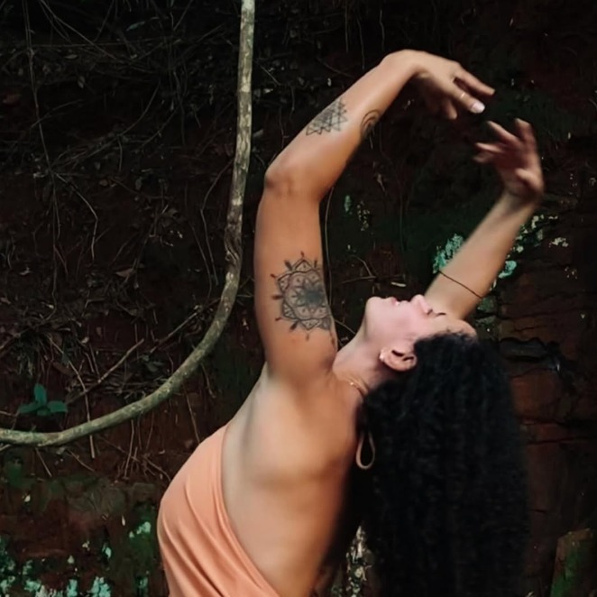 Gotas de Calma - Guia de Relaxamento Profundo com Yoga Nidra thumbnail