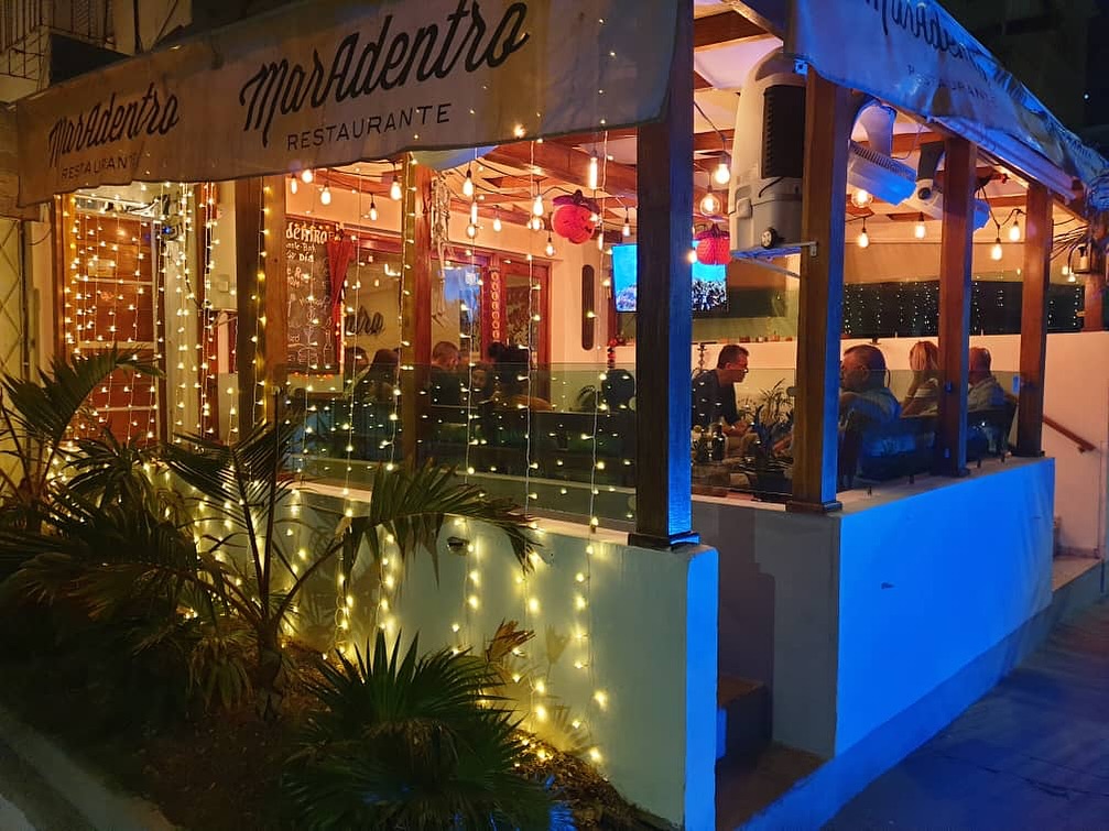 Las noches son en nuestra terraza disfrutando de una hookah entre amigos y cócteles!!!

#bestrestaurantsincuba #bestresr