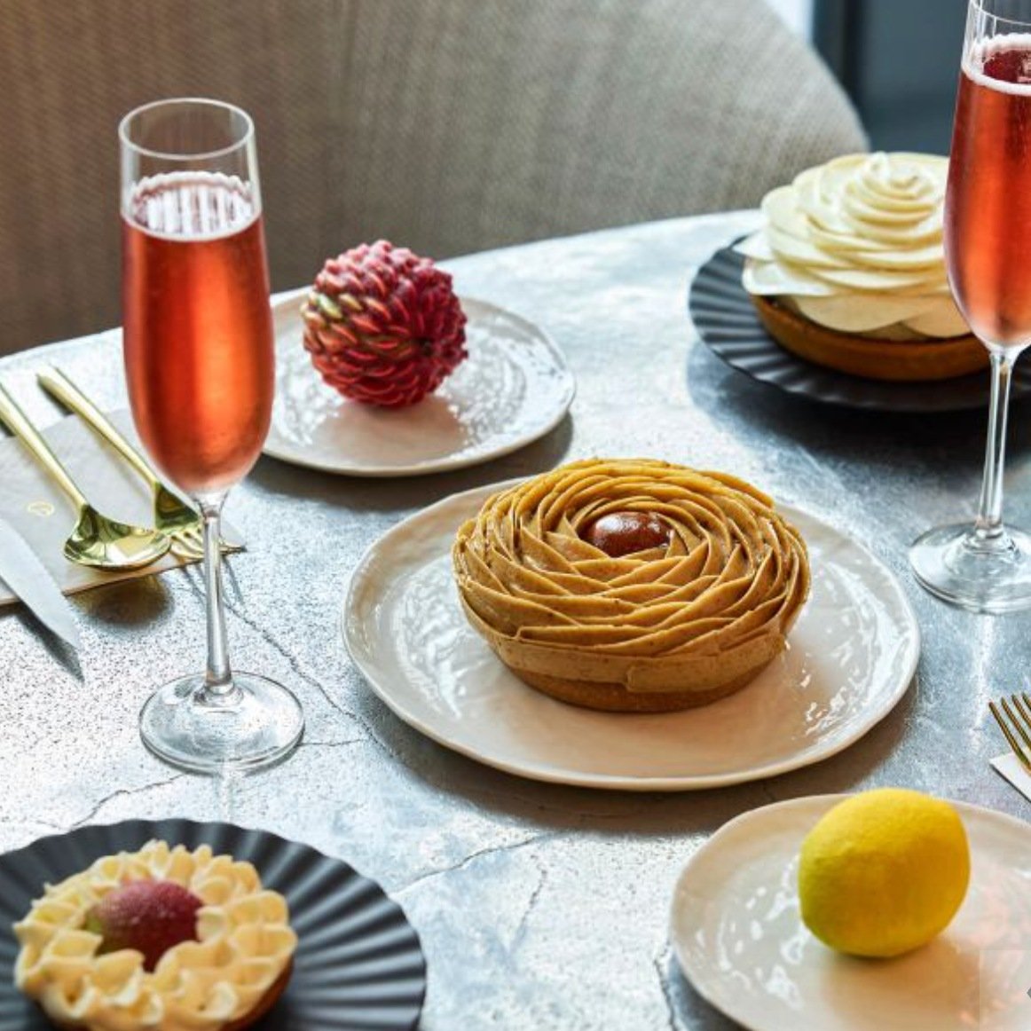 BEST CAFES IN SINGAPORE thumbnail