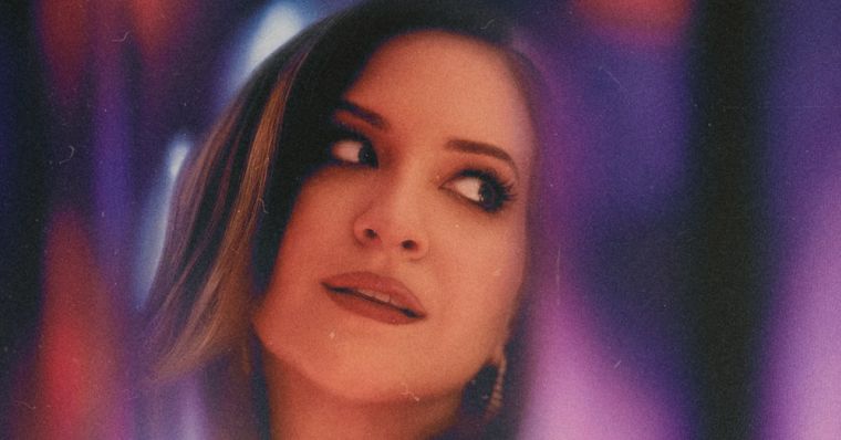 Nicole Zuraitis: part 1 - the mirror thumbnail