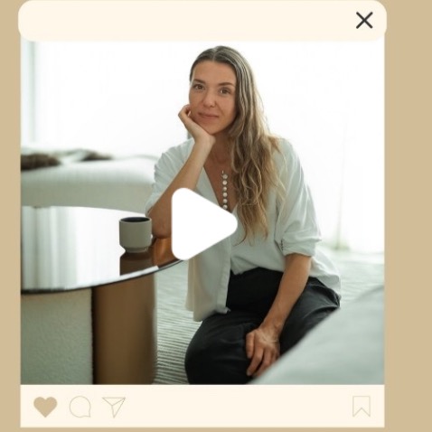 Live Instagram · With the Daily Flow  thumbnail