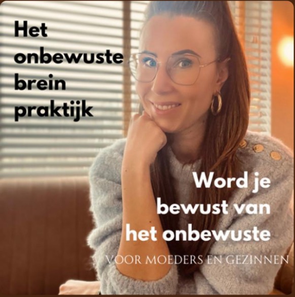Luister naar de podcast  thumbnail