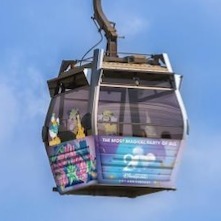 昂坪360推出香港迪士尼樂園20週年主題水晶纜車 thumbnail