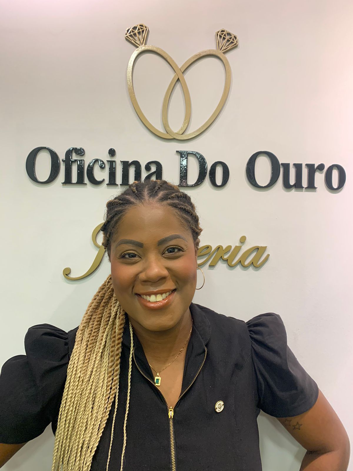 CINTIA - Consultora de Vendas - Oficina do Ouro  thumbnail