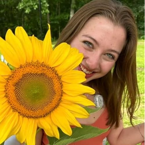 Madelyn's Amazon Page thumbnail