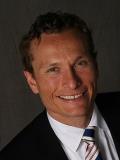 Dr. Michael Gerling, MD, Orthopedic Spine Surgeon - New York, NY | Sharecare thumbnail