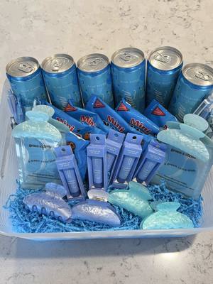 A special L&D Nurse Gift Basket as a huge thank you. 🩵🤍 We couldn’t do this without you!! #laboranddeliverybaskets #gift