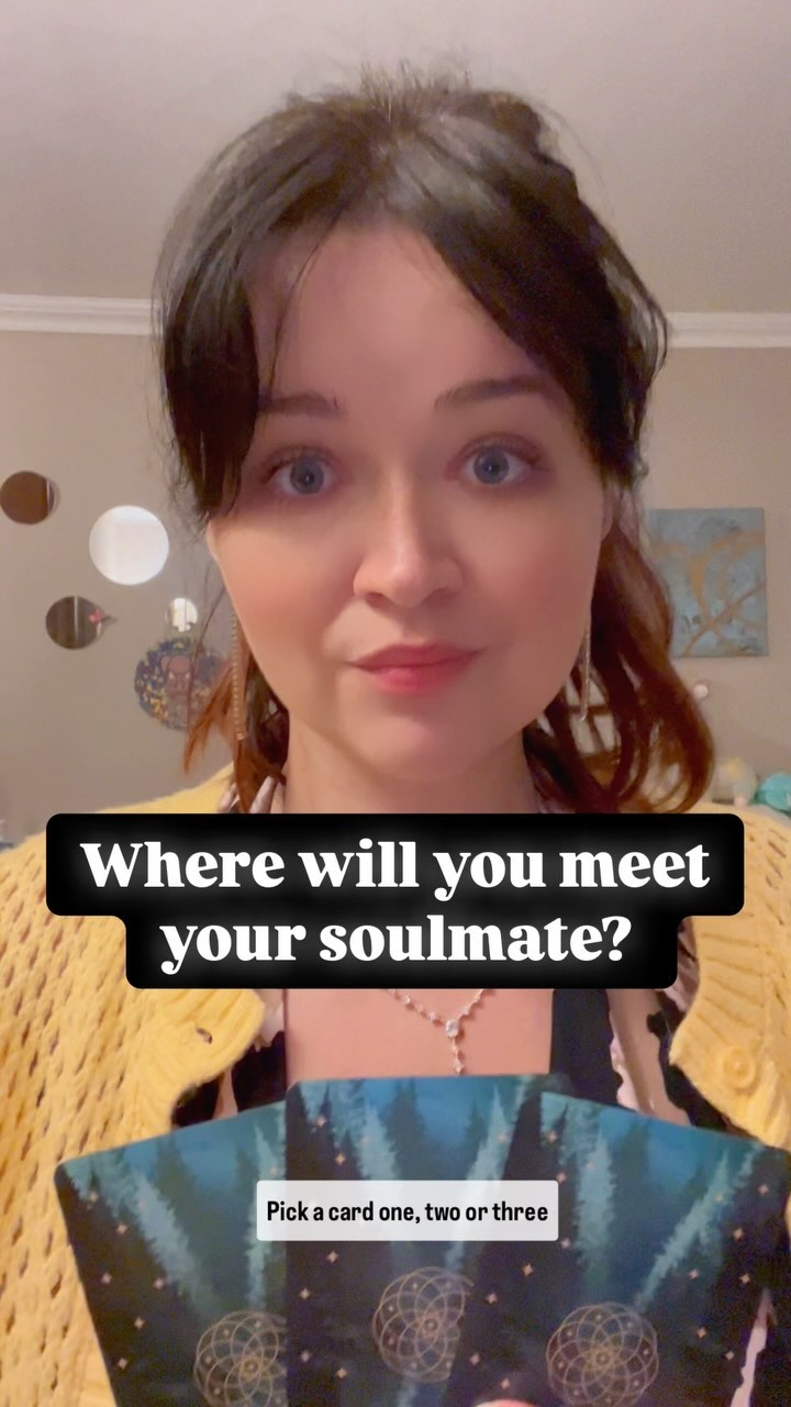 Where will you meet your soulmate? Pick a card, number in comments, answers in stories ✨ 
Share with a friend ❤️ follow 