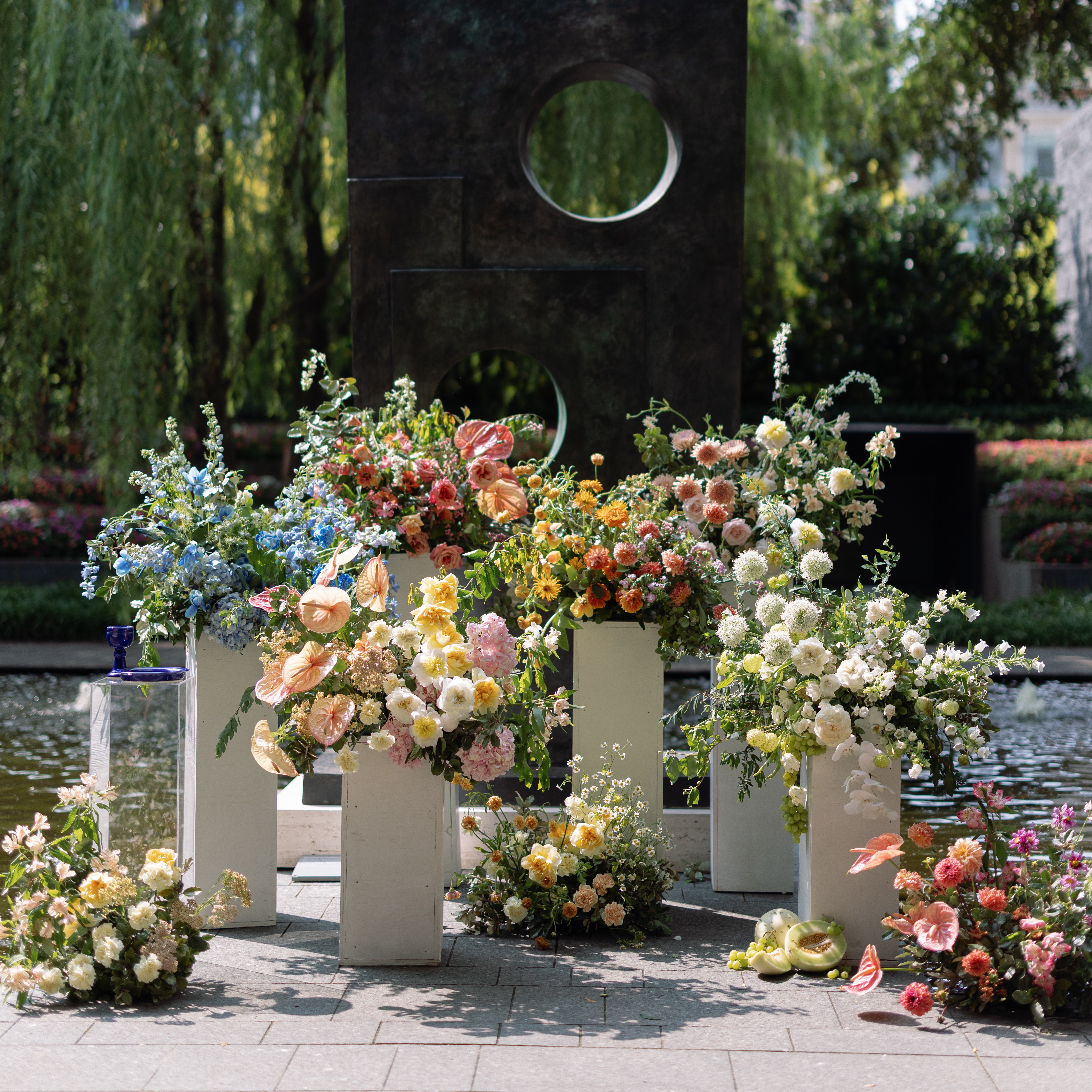 A La Carte/Monarch's Garden thumbnail