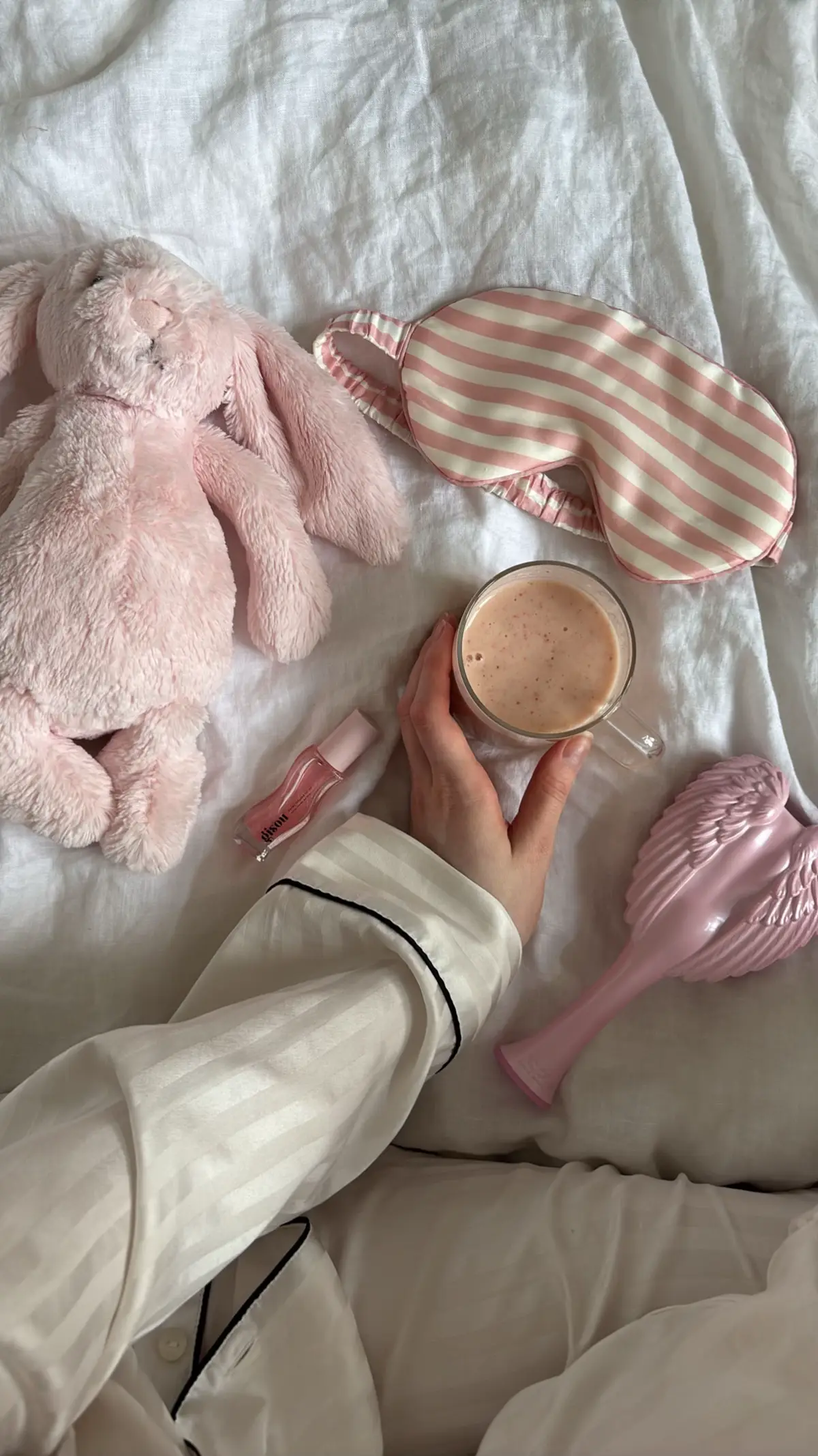 life as a girly girl💓🪽🎀🫧✨ #girltok #pinterestaesthetic #girlssupportgirlss #girlythings 