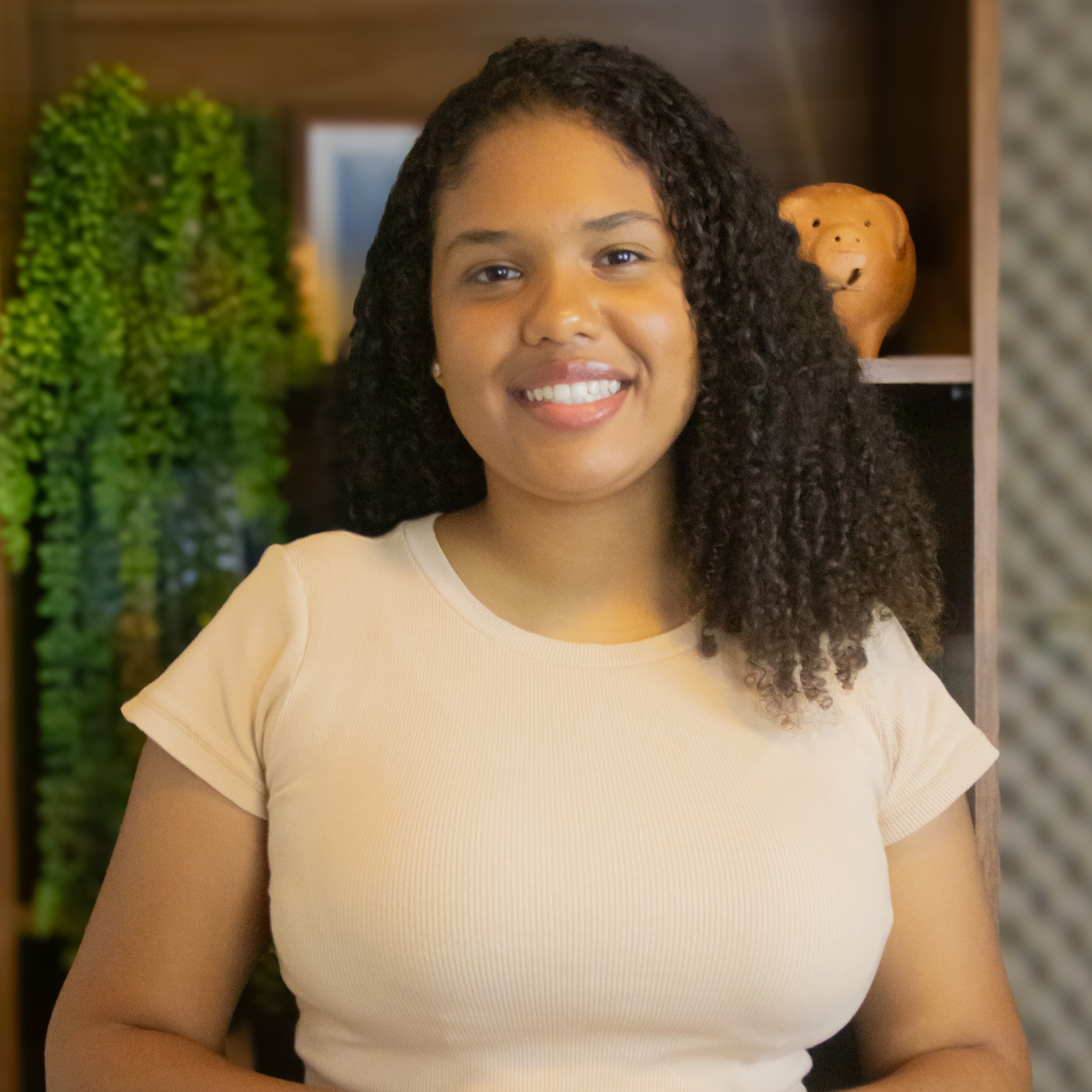 Larissa - Atendimento para Empresas thumbnail